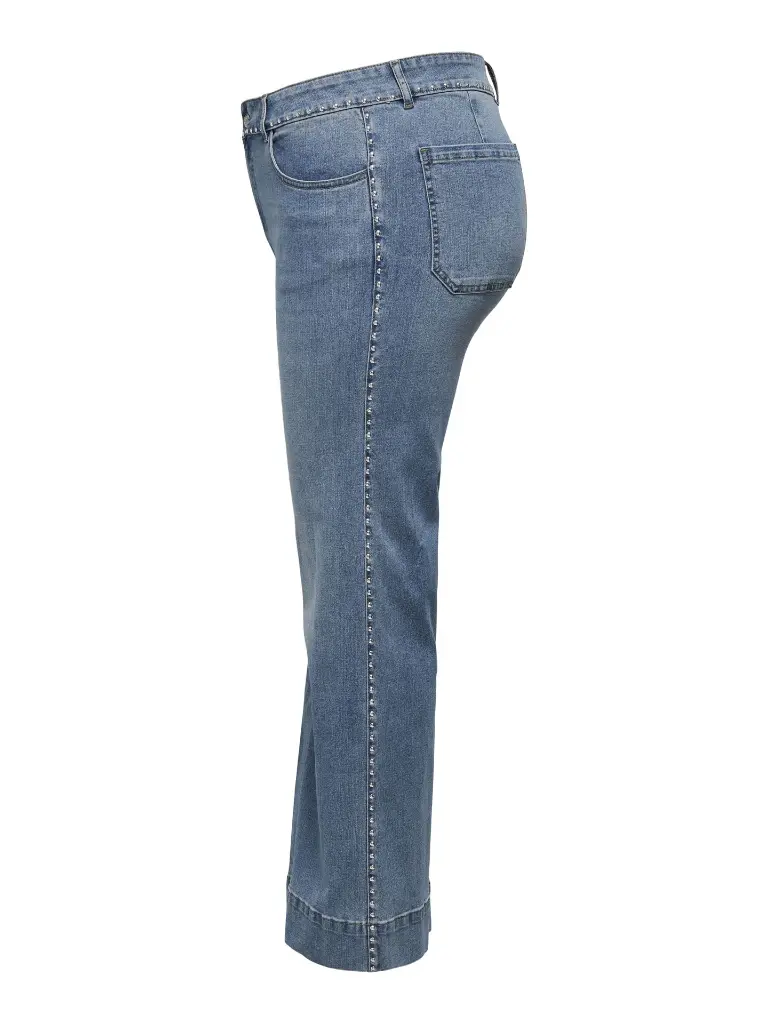 ONLY-CARMAKO_SpringSummer2025_4709861_15342406 (1).webp