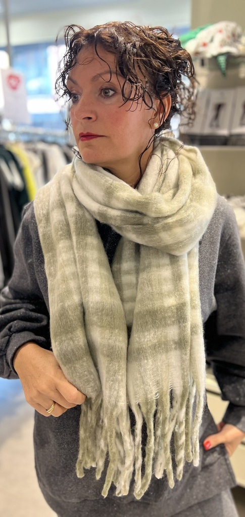 PIECES  PCNAFIKKA LONG SCARF BC
